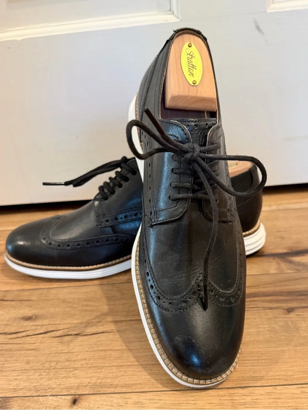 Cole Haan ØriginalGrand Wingtip Oxford Shoes Black Leather Men’s 8.5
